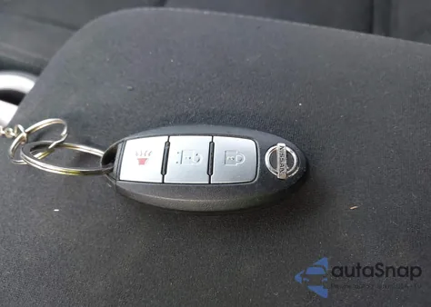 2015 Nissan Pathfinder S z USA, uszkodzony, nr VIN 5N1AR2MM1FC667343